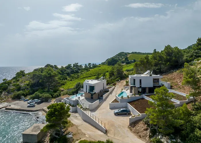 Villa Beachfront Luce With Seaview And Pool *