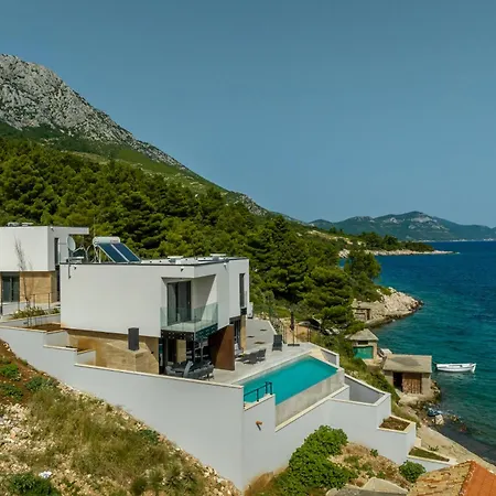 Beachfront Luce With Seaview And Pool ヴィラ *