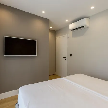 Beachfront Luce With Seaview And Pool * Pijavicino