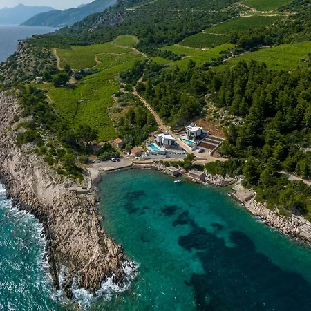 Beachfront Luce With Seaview And Pool ヴィラ *