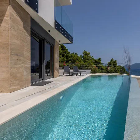 Beachfront Luce With Seaview And Pool Pijavicino